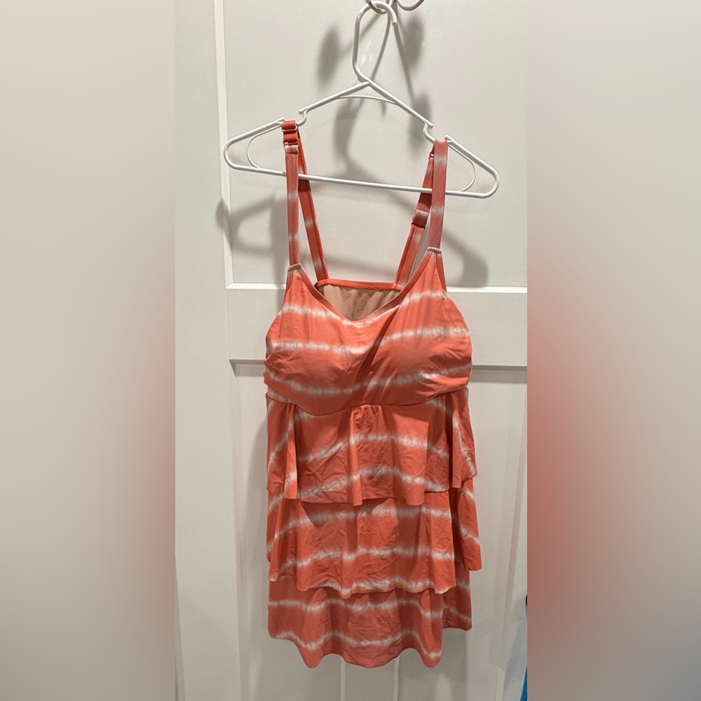 Catherines Coral and White Tie-Dye One Piece Swimsuit/Bathingsuit
